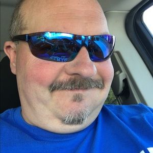 Meet your Posher, Jonathon